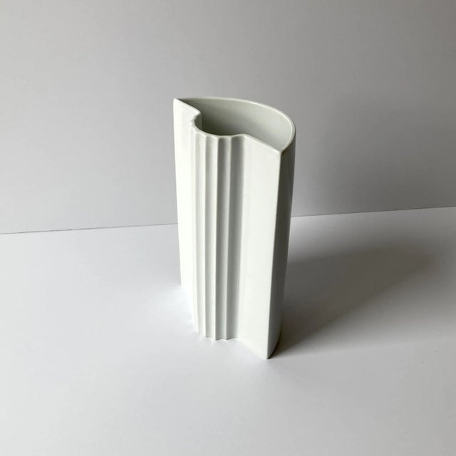 Ceramic 1980s Rosenthal and Thomas Keramik White Porcelain Vases With Pleat Details - Set of Two For Sale - Image 7 of 12