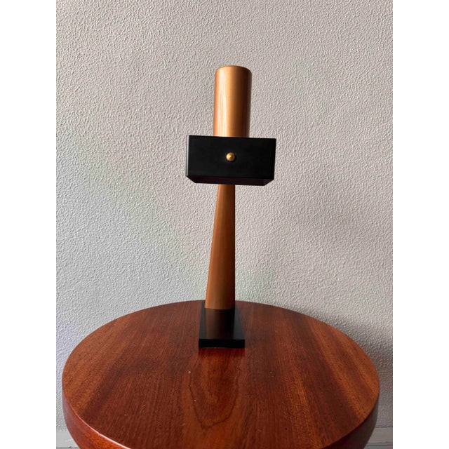 1960s Mid-Century Modern Gold and Black Metal Geisha Table Lamp by Fase, 1967 For Sale - Image 5 of 18