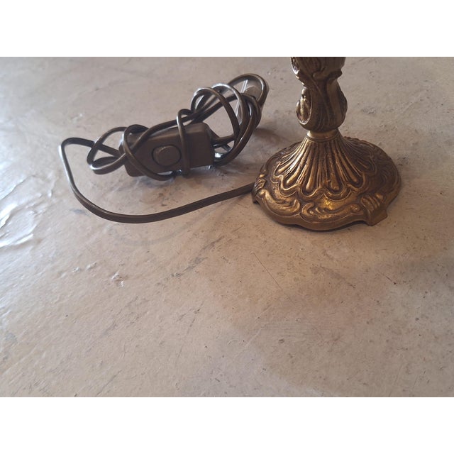 Vintage Hollywood Regency Fringe Boudoir Lamp With Satin Shade and Brass Base For Sale In Los Angeles - Image 6 of 8