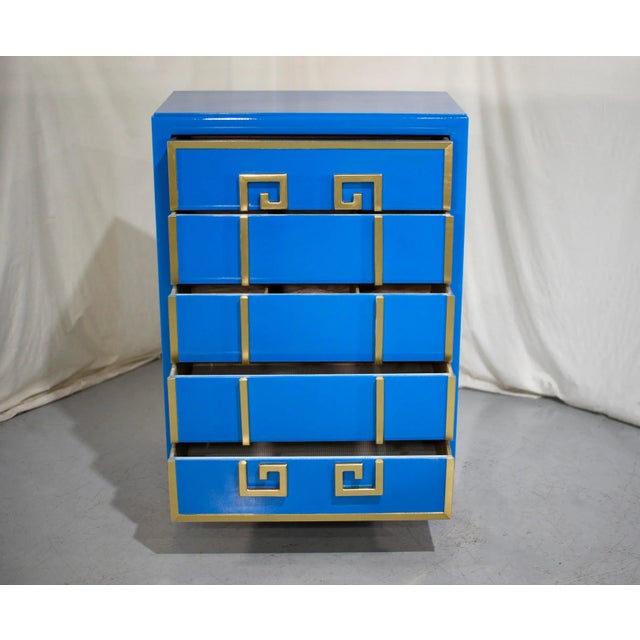 Kittinger Vintage Hollywood Regency Kittinger Mandarin Style Greek Key Chest - Newly Lacquered For Sale - Image 4 of 11