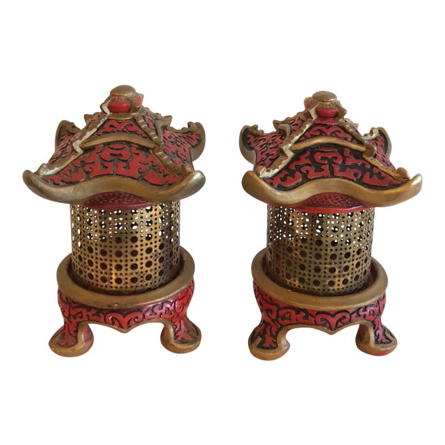 Vintage Pagoda Table Lamps Lanterns - a Pair For Sale