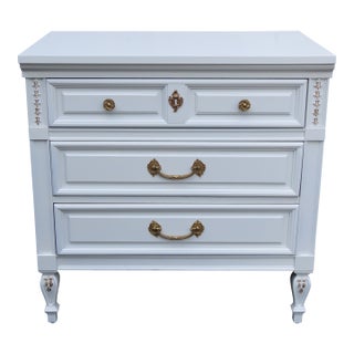 Dixie French Shabby Chic Painted Nightstand Side End Table 6572 For Sale