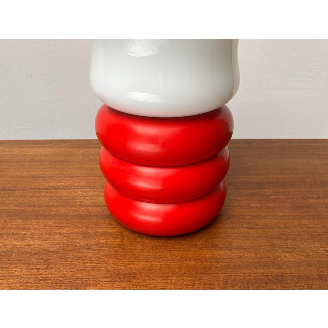 Ingo Maurer Mid-Century German Space Age Model Giant Bulb Floor or Table Lamp by Ingo Maurer for M Design, 1960s For Sale - Image 4 of 18