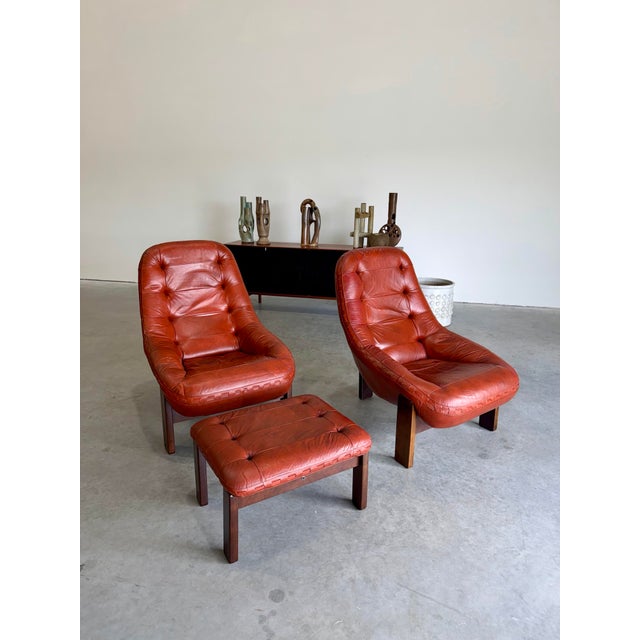 1970s Brazilian Modernist Leather Lounge Chair Pair With Ottoman Attrb Jean Gillon for Probel For Sale In Tampa - Image 6 of 12