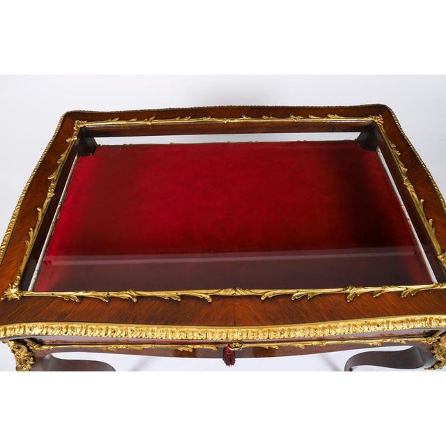 Antique 19th Century French Ormolu Mounted Bijouterie Display Table in Glass, Wood and Velvet For Sale - Image 16 of 18
