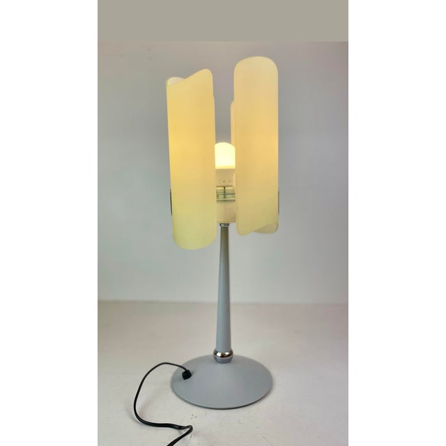 Italian Opaline Table Lamp, 1990s For Sale - Image 4 of 18