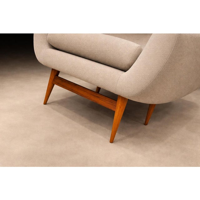 Pair of Brazilian Modern Caviúna Wood Lounge Chairs, Brazil, 1950s For Sale - Image 4 of 12