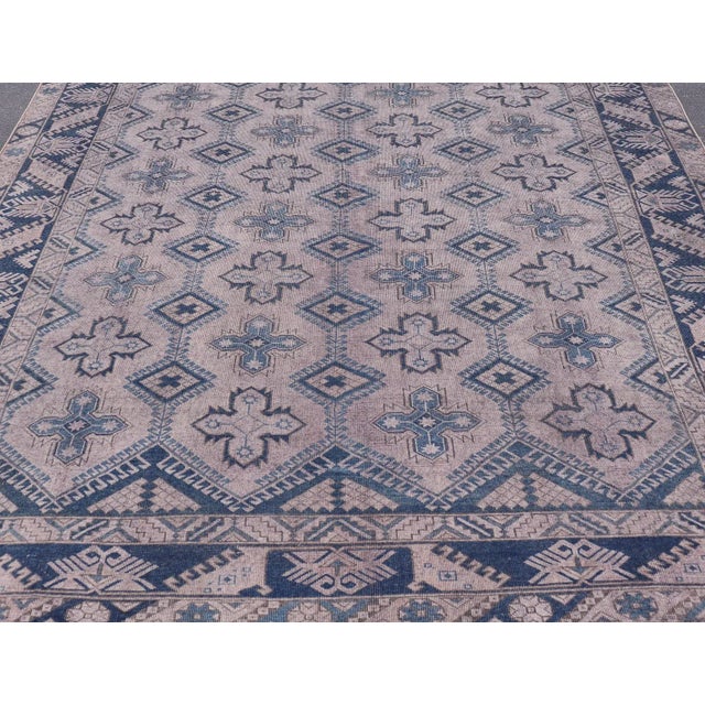 Mid 20th Century Mid 20th Century Vintage Turkish Oushak Rug in Blue With All-Over Geometric Design in Gray & Blue For Sale - Image 5 of 11