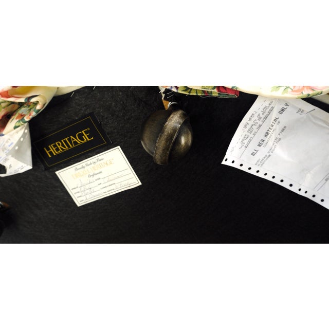 Drexel Large Tufted Floral Upholstery 35” Diameter Ottoman Foot Stool Bench MINT