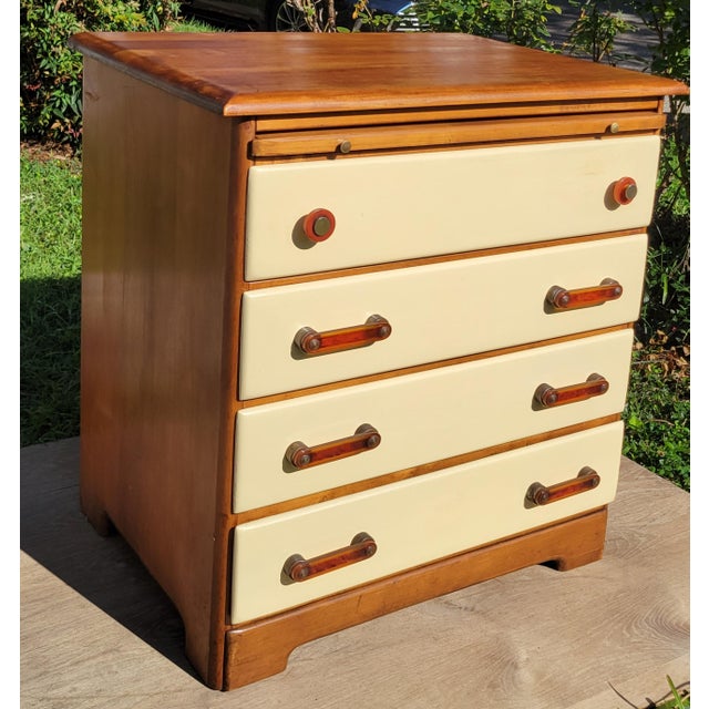 1940s 1940s Maple 4-Drawer Nightstand by Templeton Furniture For Sale - Image 5 of 10