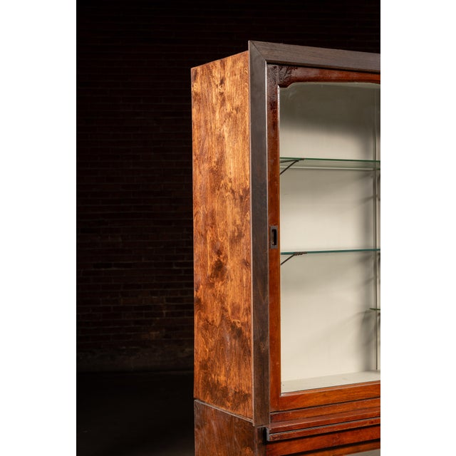 Wood Early 20th Century Oak Display Cabinet With White Interior For Sale - Image 7 of 15