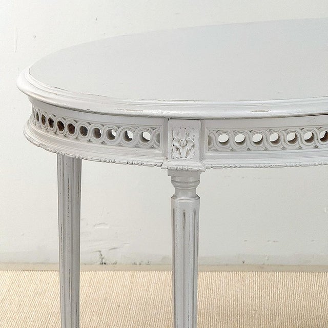 Wood Antique French Louis XVI Painted Oval Center Table ~ End Table For Sale - Image 7 of 18