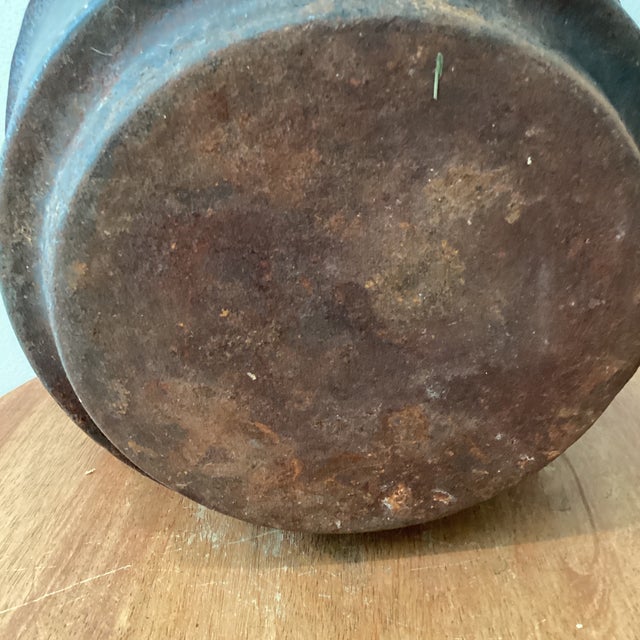 Antique Collectable Big & Heavy Cast Iron Kettle by Gibson & Lee Mfg. Company Chattanooga Circa1800s For Sale - Image 9 of 12