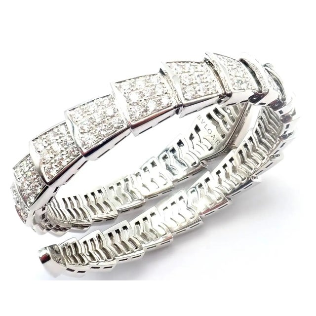 2010s Bulgari Serpenti Viper White Gold Diamond Bangle Bracelet For Sale - Image 5 of 14