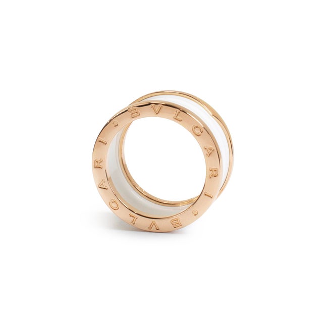Bvlgari b.zero1 Collection 18k Rose Gold White Ceramic Two Tone 4 Band Ring, Size 7.5 For Sale - Image 4 of 10