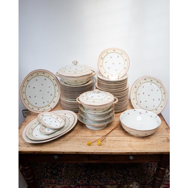 White Antique French Limoges Porcelain Dinnerware by Charles Haviland, 1940s, Set of 62 For Sale - Image 8 of 9