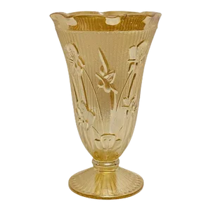 Vintage Jeanette Glass Iris & Herringbone Pattern Peach Luster Ware Vase