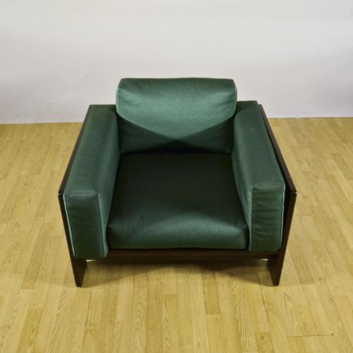 This bastiano armchair, designed by afra and tobia scarpa and produced by knoll in the 1980s, is an icon of italian...