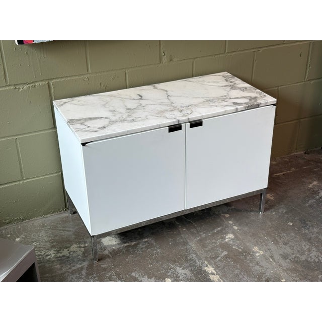 Sideboard by Florence Knoll for Knoll International, 1990s For Sale - Image 4 of 13