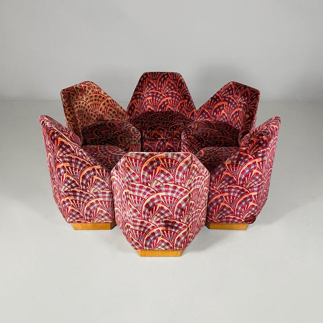 1970s Italian Modular Sofa in Geometric Fabric and Wood, 1970s, Set of 6 For Sale - Image 5 of 18