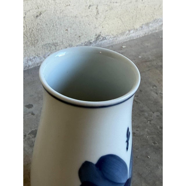 Porcelain Bud Vase Blue Anemone Flower B&g Copenhagen Denmark Mid 20th Century For Sale In Los Angeles - Image 6 of 9