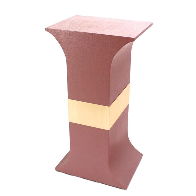 Pink Grasscloth Wrapped Three Mid Century Modern Pink Lacquer Brass Trim Pedestals For Sale - Image 8 of 9