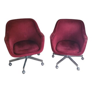 Pair of 1960s MCM Swivel Tulip Chairs For Sale