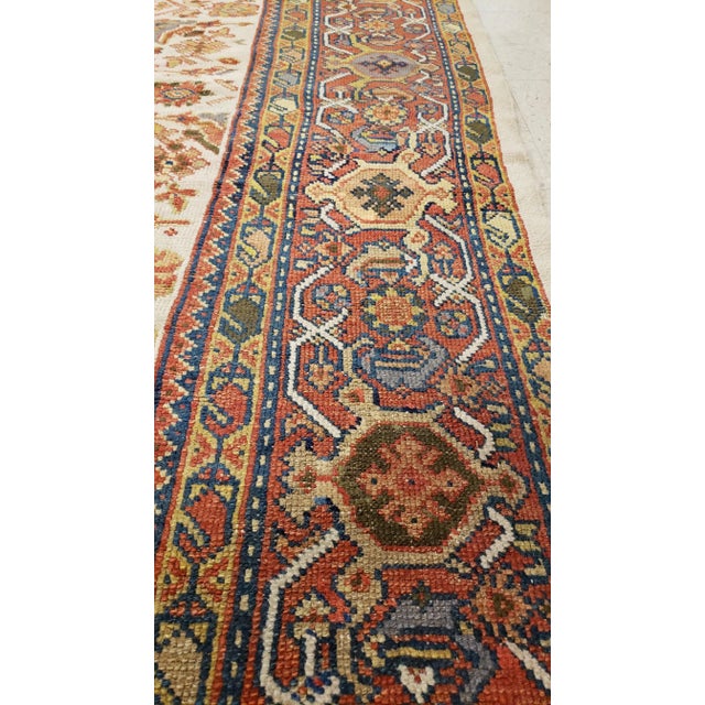Late 19th Century Antique Persian Sultanabad, Wool Handmade Beige, Gold, Navy and Red Oriental Rug For Sale - Image 5 of 9