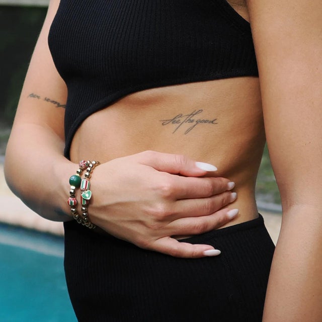 African & Gold Beaded Heart Charm Bracelet Set For Sale - Image 4 of 6