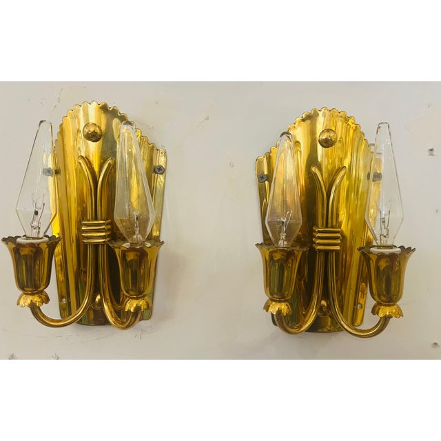 Gold Pair of 1960s Golden Brass Regency Italian Mid Century Wall Lamps For Sale - Image 8 of 11