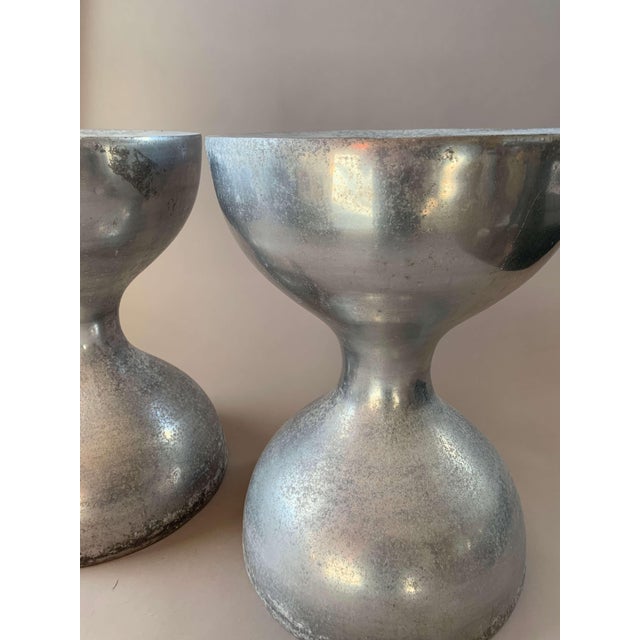 Mid-Century Modern Pair of Vintage Attributed to Arthur Court Hourglass Stools For Sale - Image 3 of 5