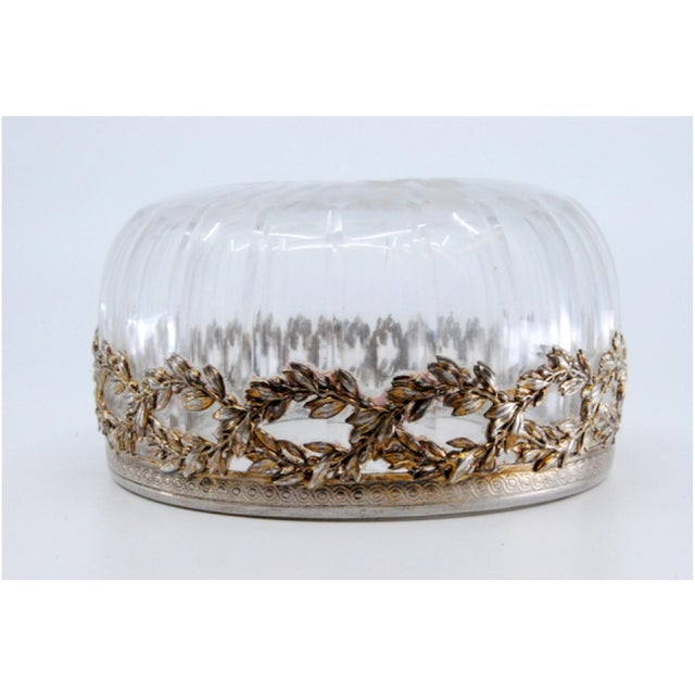 Compote in Cut Glass with Cut Silver Structure and Lid Knob, in Good conditions.