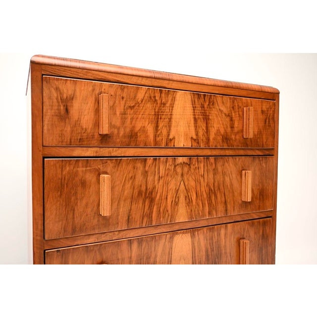 Brown Art Deco Figured Walnut Chest of Drawers, 1930 For Sale - Image 8 of 10
