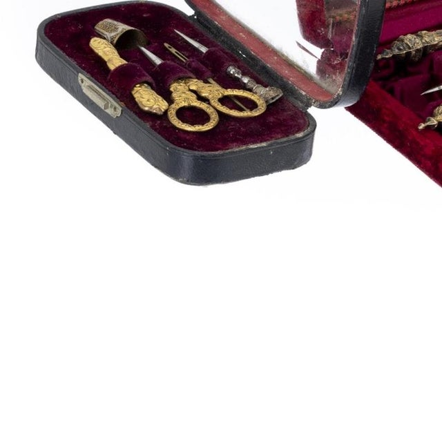 Silver Sewing Cases 19th Century, Set of 2 For Sale - Image 3 of 6