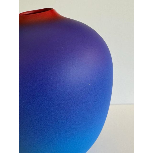 Gradation Ceramic Vase by Cheryl Williams For Sale - Image 11 of 11