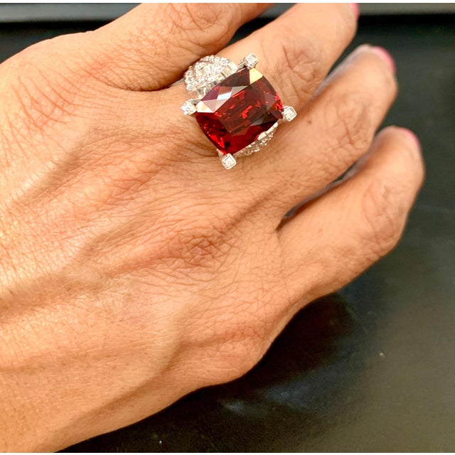 14.5 Carat Cushion Shape Rhodolite Garnet and 2 Carat Diamond Ring 18 Karat Gold For Sale - Image 14 of 18
