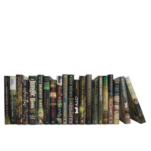 Transform your space with our Modern Woodlands Dust Jackets By The Foot. These are authentic Modern hardback books in...