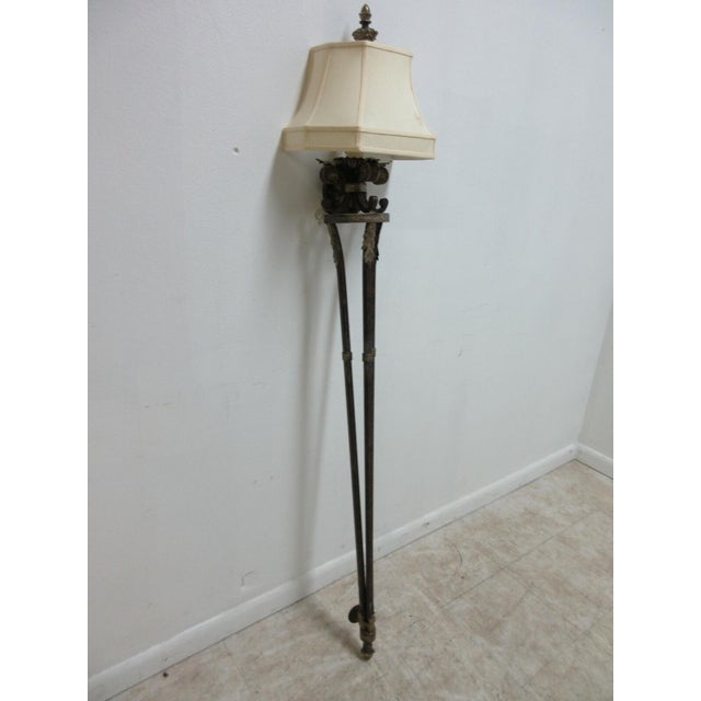 French 1990s Fine Art Lamp French Regency Gold Metal Filigree Lamp Wall Sconce Pole Lamp B For Sale - Image 3 of 13