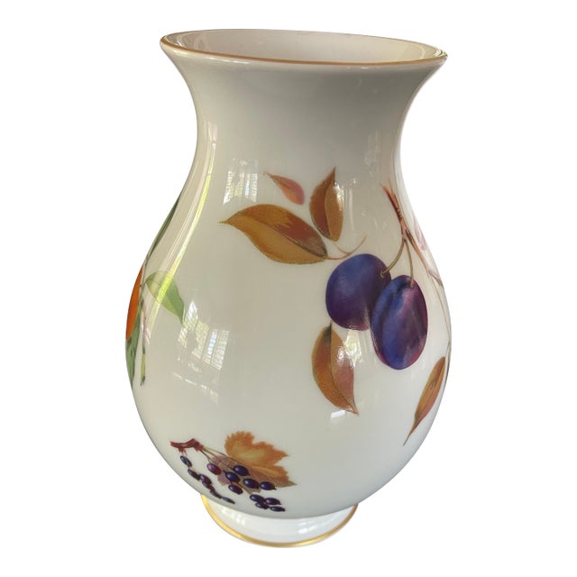 Farmhouse English Evesham Gold Chloe Vase - 8.5" H For Sale