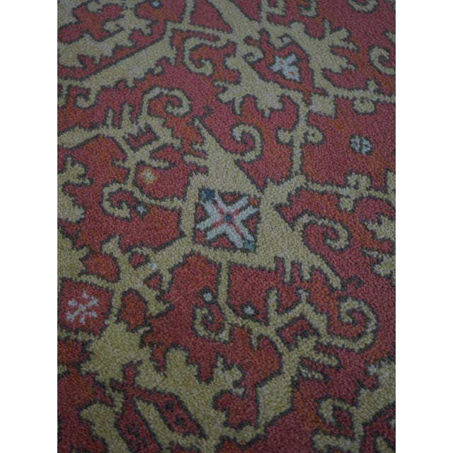 Karastan Colonial Williamsburg no.552 Approx. 6 X 9 Rug For Sale - Image 4 of 10