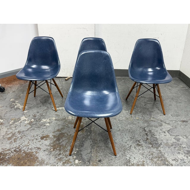 Mid-Century Modern Charles + Ray Eames for Herman Miller Molded Fiberglass Chairs, Set of Four For Sale - Image 3 of 12