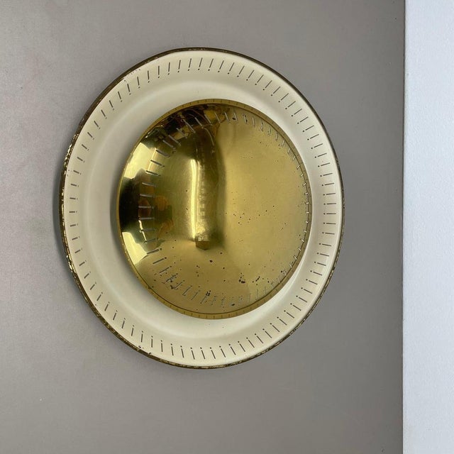 Metal Brass Ceiling or Wall Light in the style of Gino Sarfatti, Italy, 1950s For Sale - Image 7 of 18