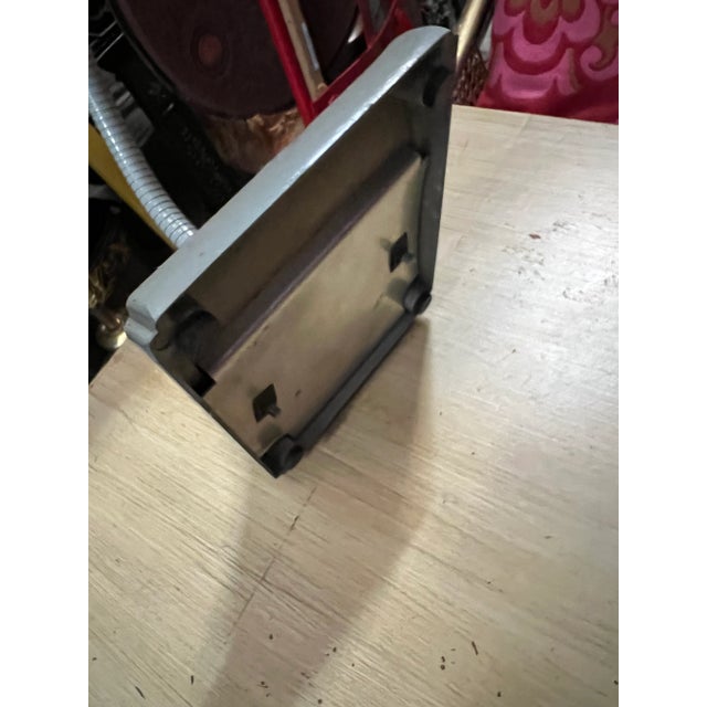 1970s 1970s Greige Metal Task Lighting For Sale - Image 5 of 5