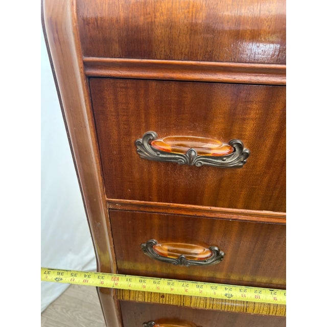 Vintage 1940s Art Deco Dresser Chest Five Drawers Waterfall Top Bakelite Pulls For Sale - Image 11 of 14