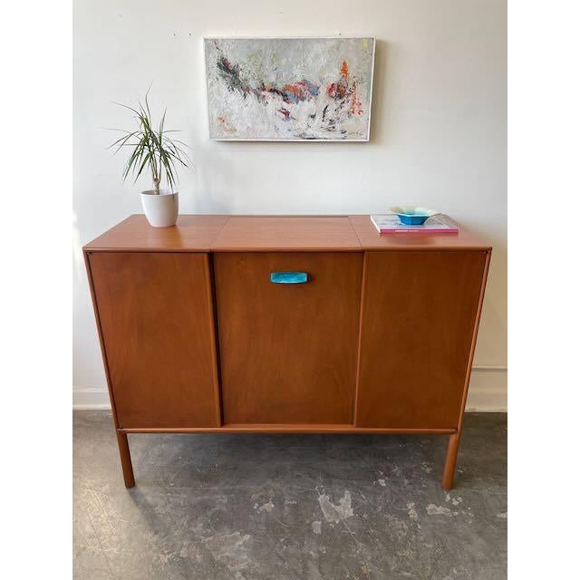 Vintage Mt. Airy Dresser by Ray Sobota, Attributed For Sale - Image 12 of 16