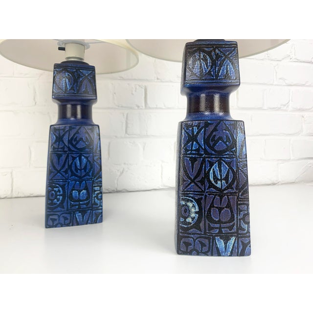 Ceramic Blue Ceramic Table Lamps by Nils Thorsson for Fog & Morup, 1960s, Set of 2 For Sale - Image 7 of 12