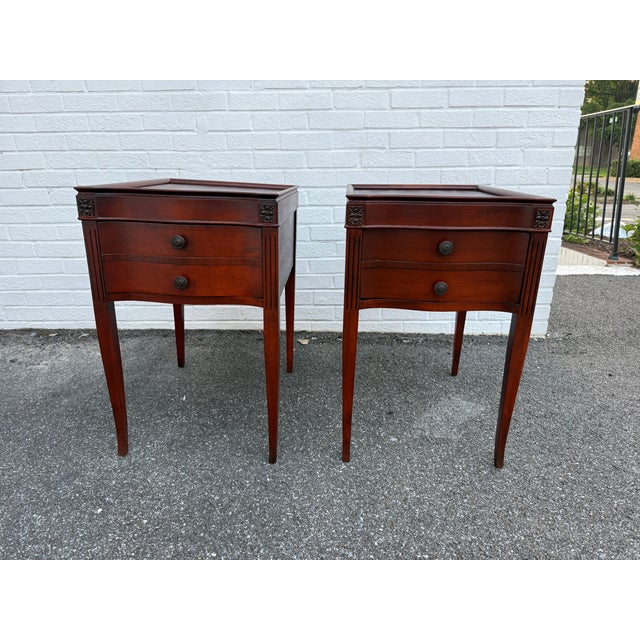 Pair of Antique Federal Style Nightstands/ Side Tables For Sale - Image 4 of 10