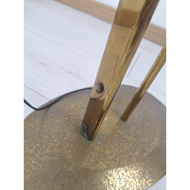 Model 1819 Floor Lamp in Brass and Opaline Glass by Max Ingrand for Fontana Arte, 1950s For Sale - Image 10 of 13