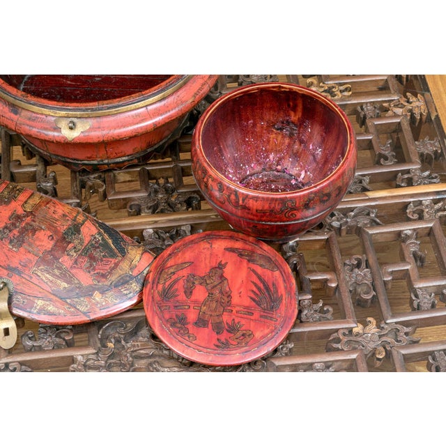 Antique Chinese Red Lacquered Covered Boxes—A Pair For Sale In New York - Image 6 of 9