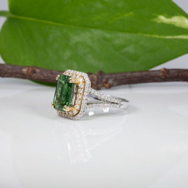 2.5Ct Chrome Tourmaline Ring With 100 Natural Diamonds: Solid 14k Gold, 11x7mm, Size 6.75 For Sale In Columbus - Image 6 of 9